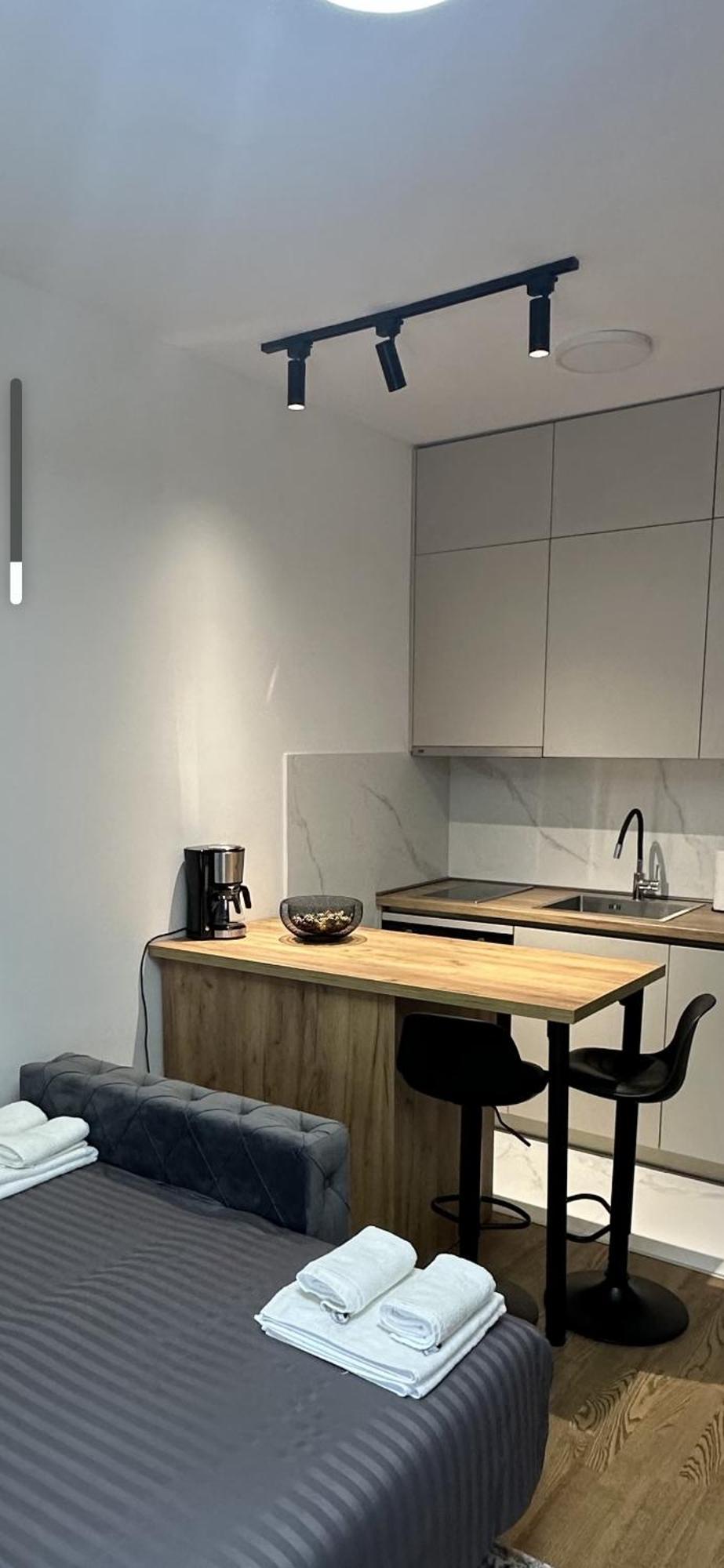 Luxury Apartments D&B Podgorica Buitenkant foto